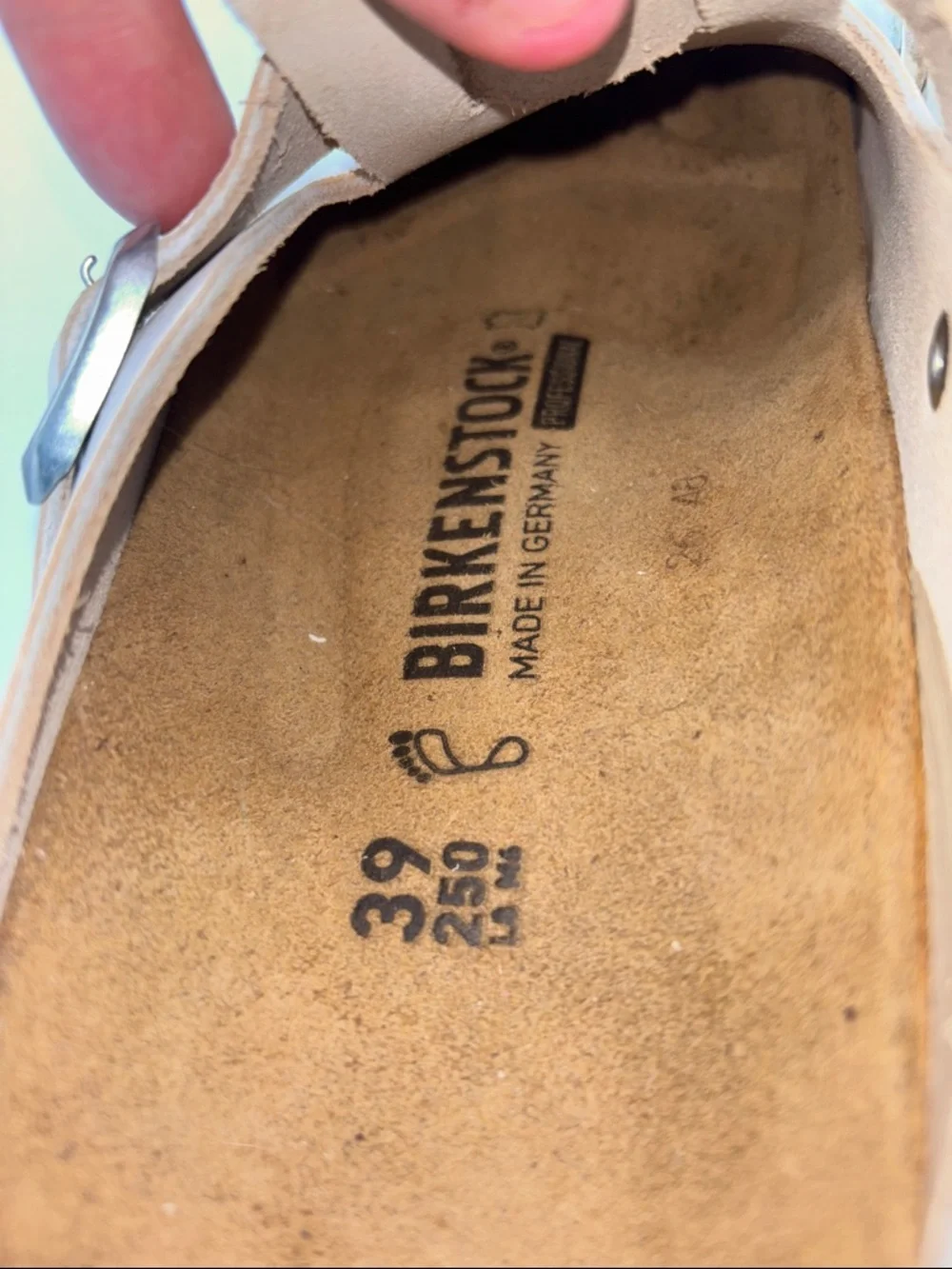 Birkenstock White Boston Clogs - Picture 5 of 14